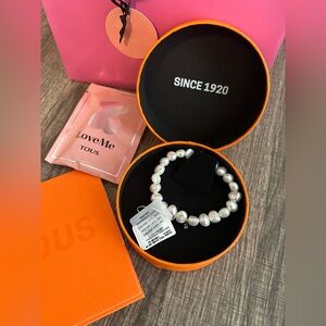 GOLD SWEET DOLLS BRACELET WITH BAROQUE PEARLS AND BEAR MOTIF